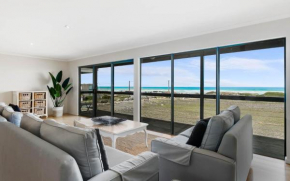 Mirage at Waters Edge - No Linen Included